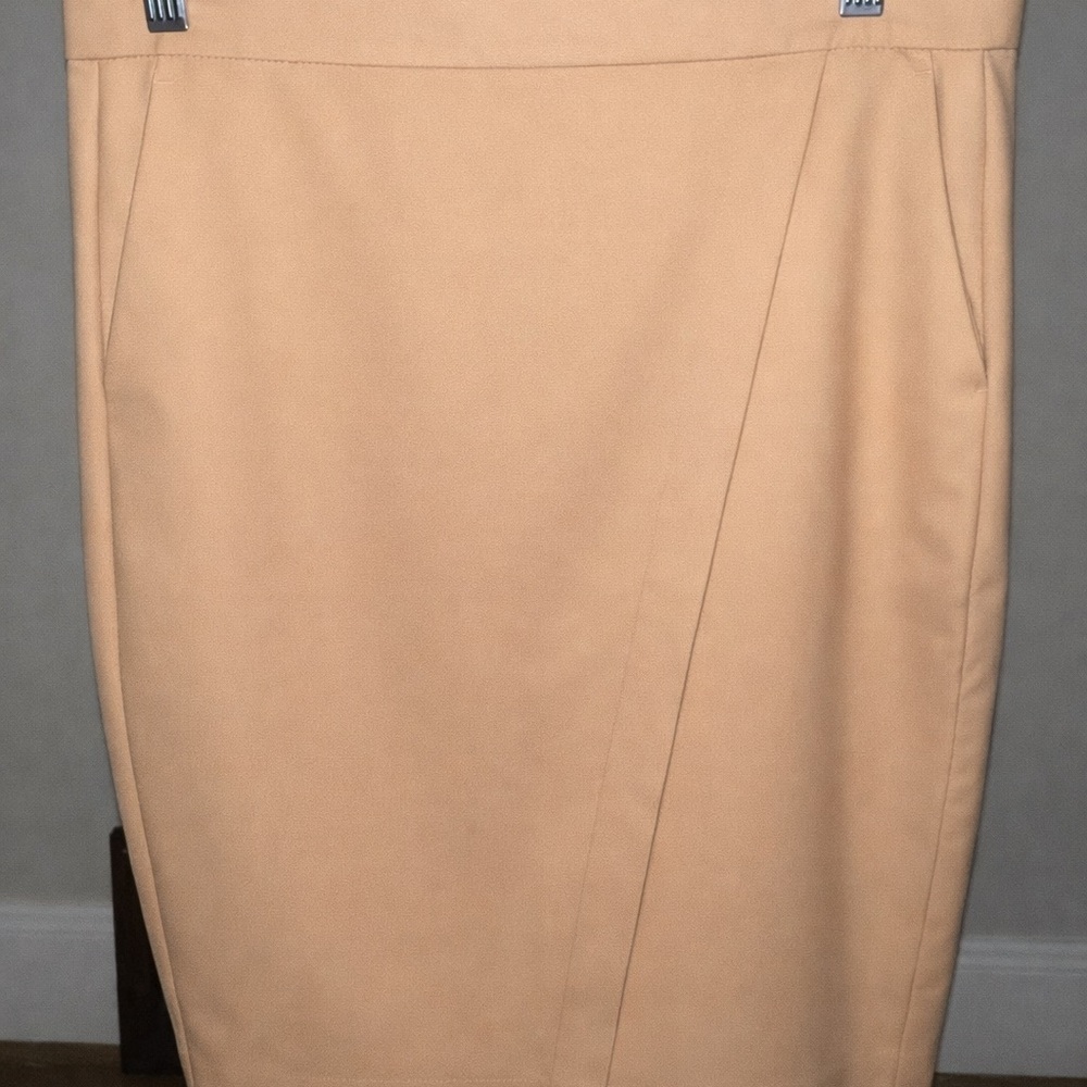 Banana Republic Beige Pencil Skirt